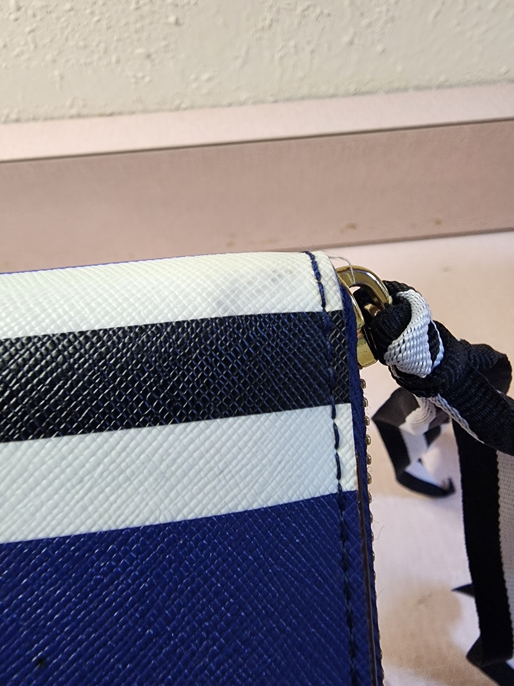 kate spade Laurel Way "Neda" Striped Zip-Around Wristlet - Picture 5 of 10